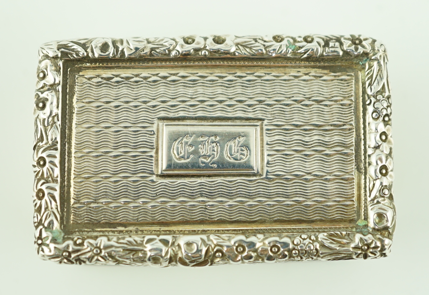 A George IV engine turned silver rectangular vinaigrette, Thomas & William Simpson